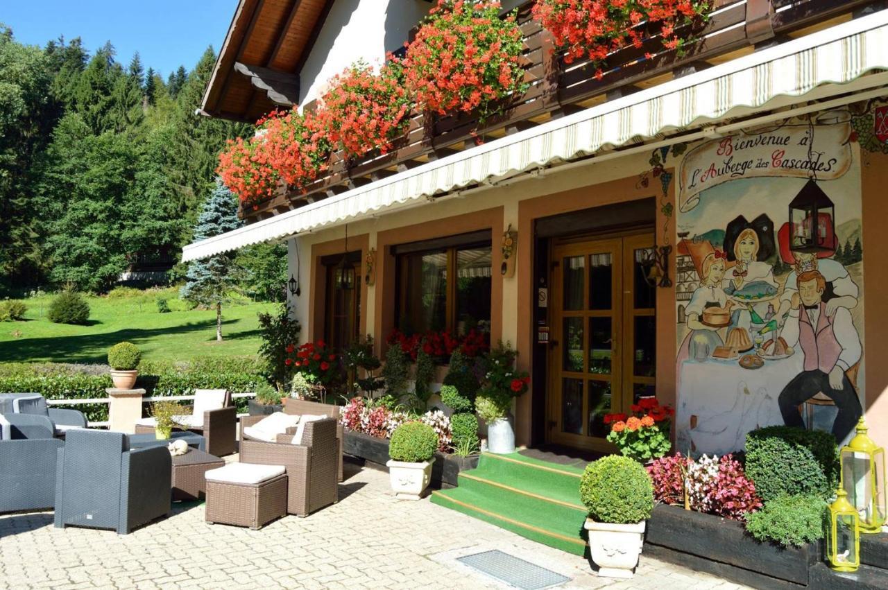 Chambres D'Hotes Des Cascades St-Nicolas Kruth Екстер'єр фото